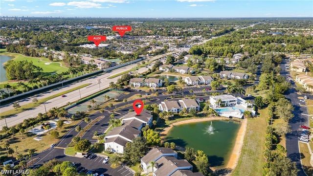 161 Santa Clara DR 10, Naples, FL 34104
