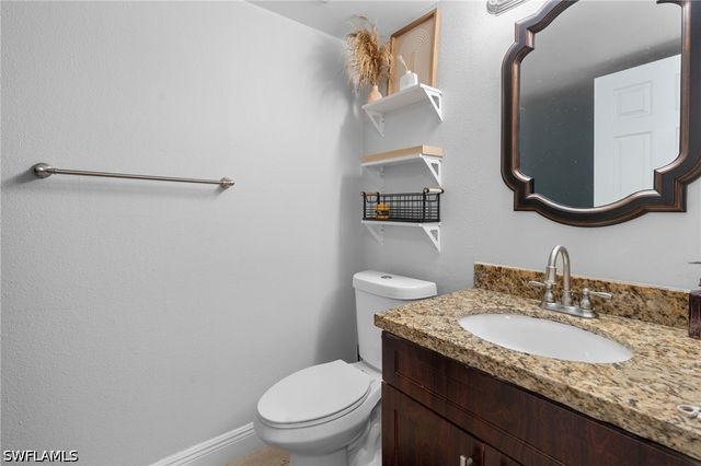 161 Santa Clara DR 10, Naples, FL 34104