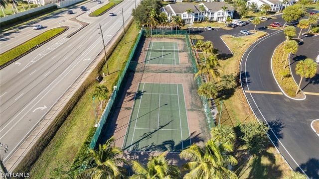 161 Santa Clara DR 10, Naples, FL 34104
