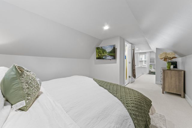 5701 Vincent Avenue S, Minneapolis, MN 55410