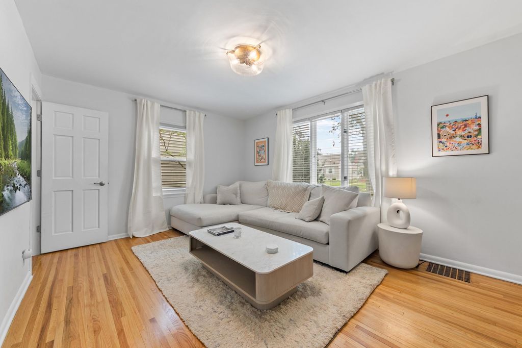 5701 Vincent Avenue S, Minneapolis, MN 55410 — photo 3