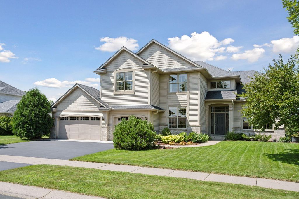 18810 65th Place N, Maple Grove, MN 55311