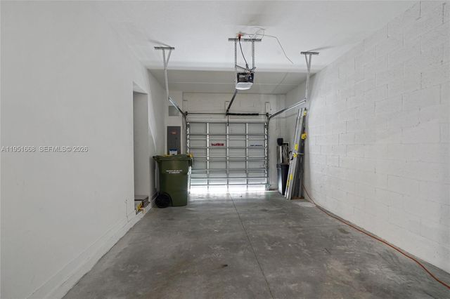 767 SE 18th St, Homestead, FL 33034