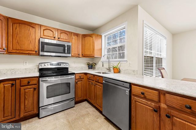 1564 COLONY RD, Pasadena, MD 21122