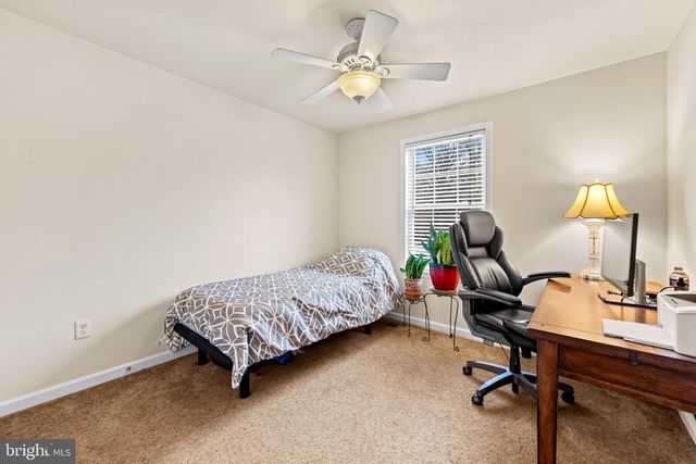 1564 COLONY RD, Pasadena, MD 21122