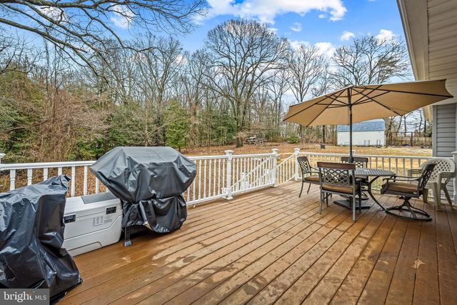 1564 COLONY RD, Pasadena, MD 21122