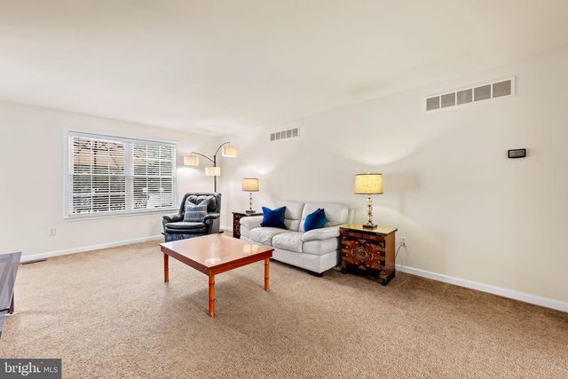 1564 COLONY RD, Pasadena, MD 21122