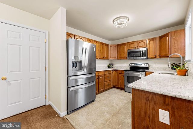 1564 COLONY RD, Pasadena, MD 21122