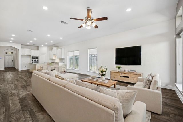 2702 Primrose Bloom Lane, Richmond, TX 77406