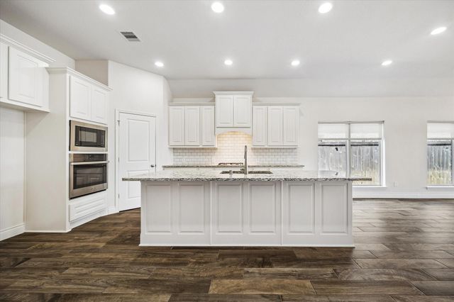 2702 Primrose Bloom Lane, Richmond, TX 77406