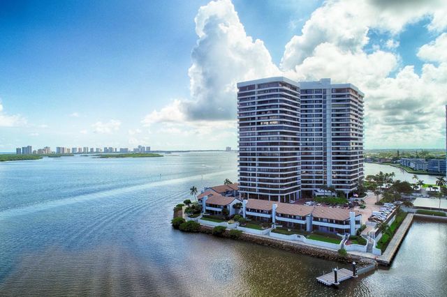 100 Lakeshore Drive 754, North Palm Beach, FL 33408