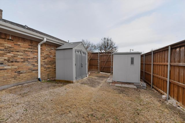 601 Fieldwood Circle, Richardson, TX 75081