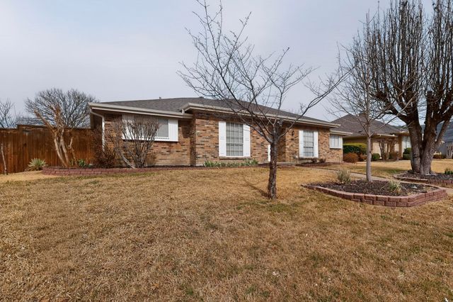601 Fieldwood Circle, Richardson, TX 75081