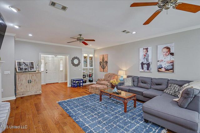 439 Woodlands Circle, Brandon, MS 39047