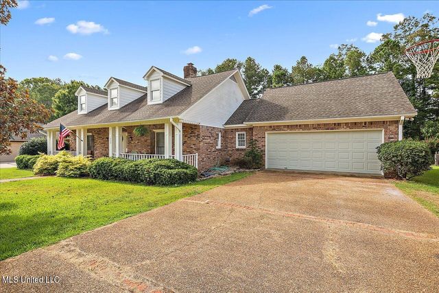 439 Woodlands Circle, Brandon, MS 39047