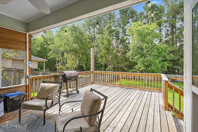 439 Woodlands Circle, Brandon, MS 39047