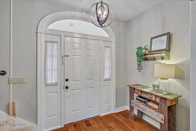 439 Woodlands Circle, Brandon, MS 39047