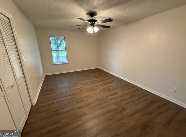 105 Mockingbird Drive, Dublin, GA 31021