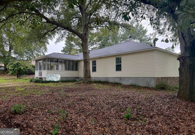 105 Mockingbird Drive, Dublin, GA 31021