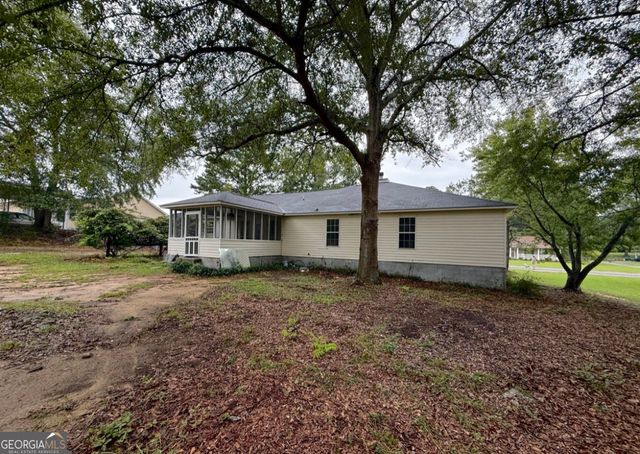 105 Mockingbird Drive, Dublin, GA 31021