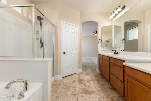 10625 E Knowles Avenue, Mesa, AZ 85209