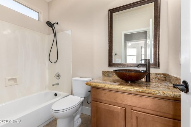 10625 E Knowles Avenue, Mesa, AZ 85209