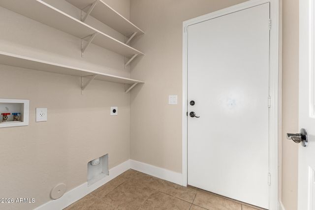 10625 E Knowles Avenue, Mesa, AZ 85209