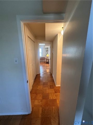 11 Fairhaven Ln, Henrico, VA 23228