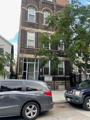 1532 W 18th Place 1R, Chicago, IL 60608