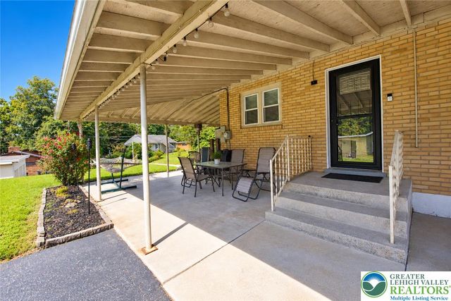 227 Ohio Avenue, Whitehall Twp, PA 18052