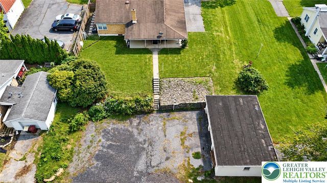 227 Ohio Avenue, Whitehall Twp, PA 18052