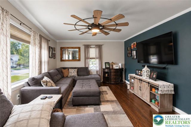 227 Ohio Avenue, Whitehall Twp, PA 18052