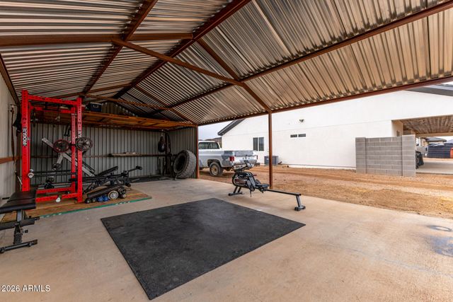 1427 E WHITELEY Street, Apache Junction, AZ 85119