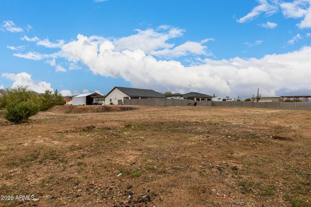 1427 E WHITELEY Street, Apache Junction, AZ 85119