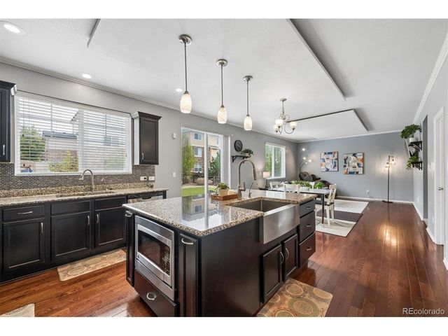 25980 E Davies Dr, Aurora, CO 80016
