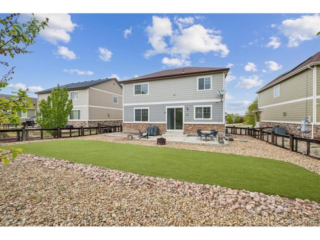 25980 E Davies Dr, Aurora, CO 80016