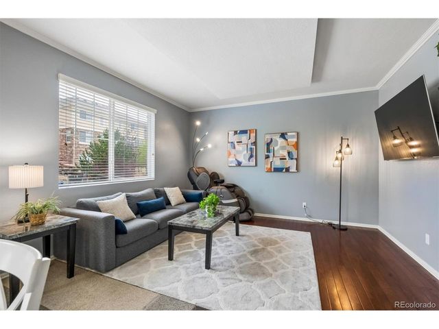 25980 E Davies Dr, Aurora, CO 80016