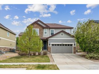25980 E Davies Dr, Aurora, CO 80016
