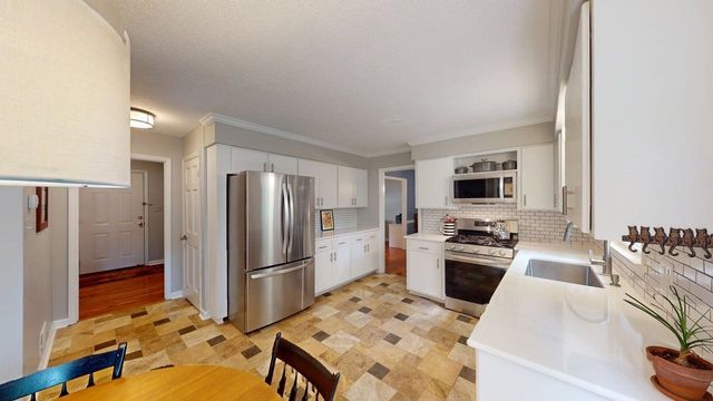 264 Heathwood Drive, Spartanburg, SC 29307