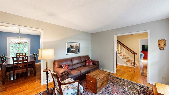 264 Heathwood Drive, Spartanburg, SC 29307