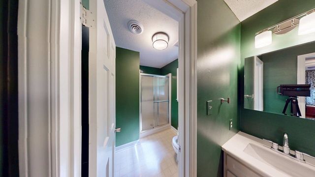 264 Heathwood Drive, Spartanburg, SC 29307
