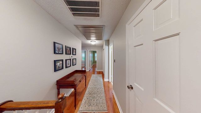 264 Heathwood Drive, Spartanburg, SC 29307