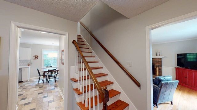 264 Heathwood Drive, Spartanburg, SC 29307
