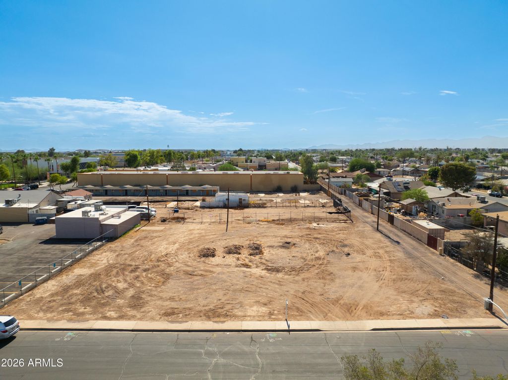 - N 6th Street 12, Avondale, AZ 85323 — photo 3