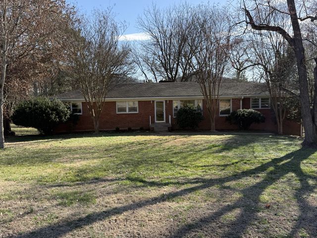 111 Bobby Dr, Franklin, TN 37069
