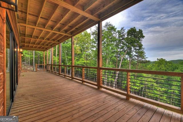291 Pine Pass Circle, Mineral Bluff, GA 30559