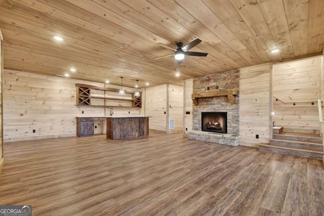 291 Pine Pass Circle, Mineral Bluff, GA 30559