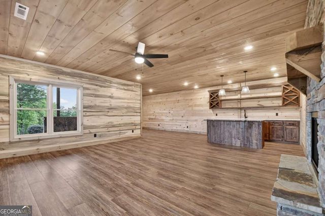 291 Pine Pass Circle, Mineral Bluff, GA 30559