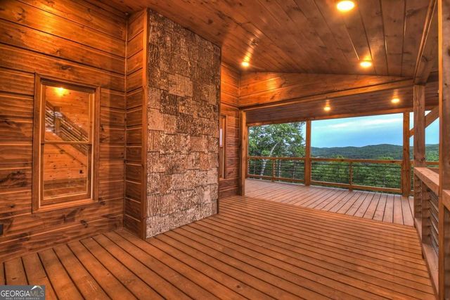 291 Pine Pass Circle, Mineral Bluff, GA 30559