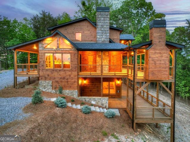 291 Pine Pass Circle, Mineral Bluff, GA 30559